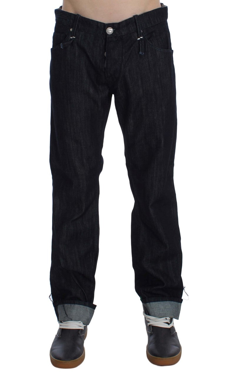 Acht Elegante Straight Fit Blaue Herren Jeans