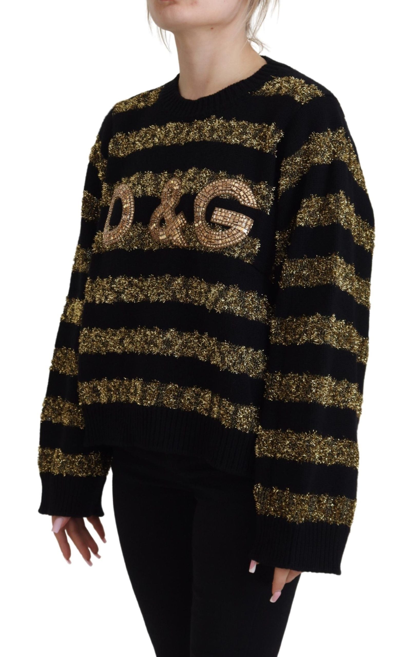 Pull élégant Dolce & Gabbana avec cristaux noirs et dorés