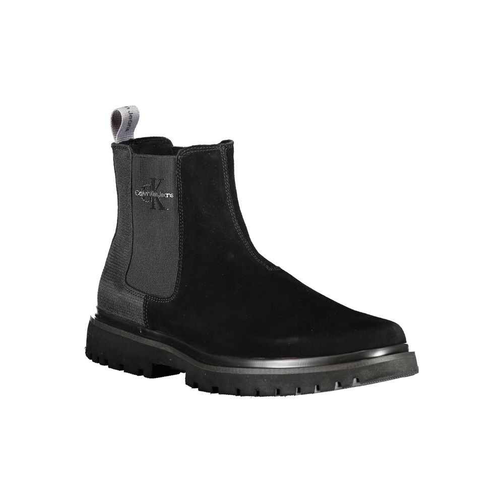 Bottines monochromes chics Calvin Klein avec détail logo