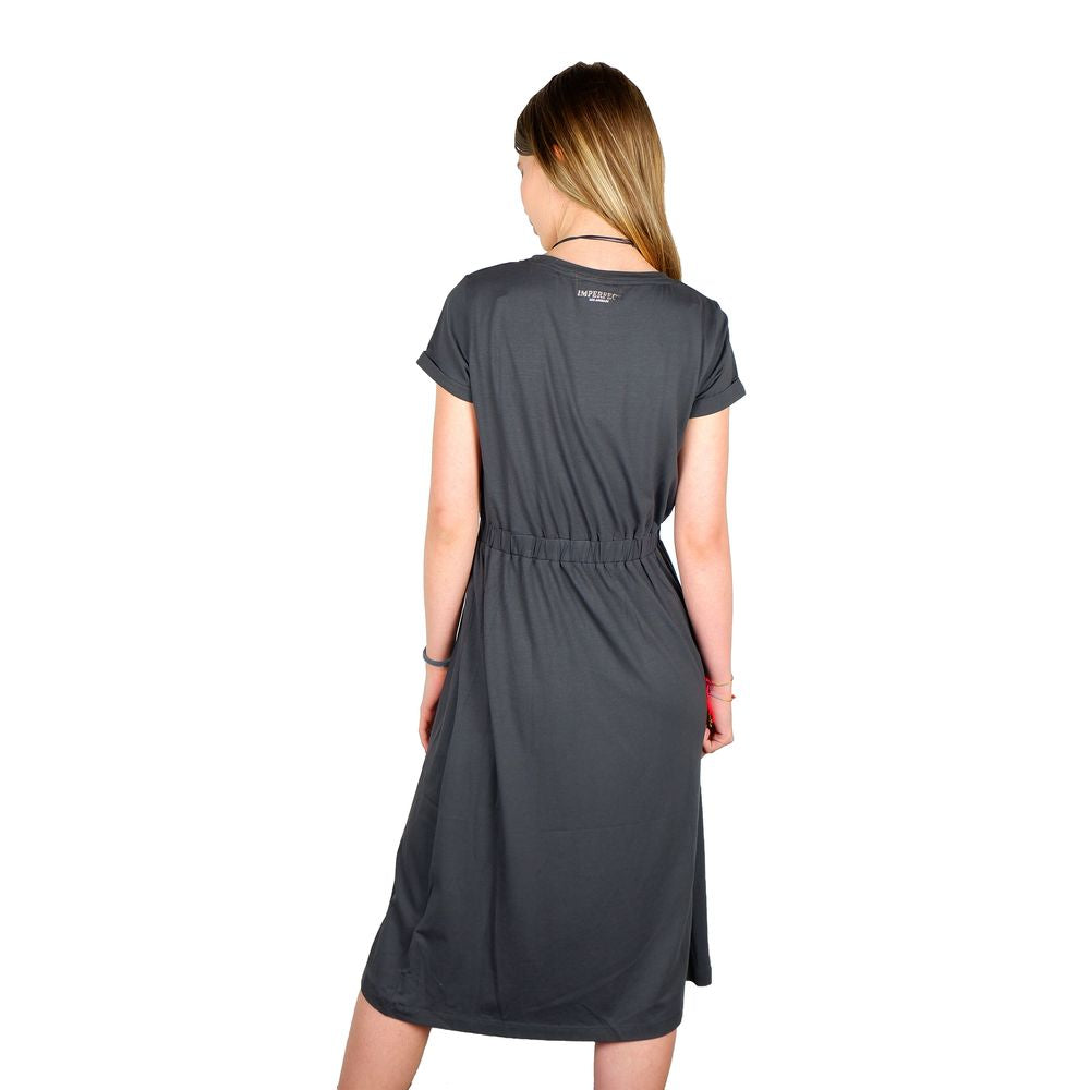 Robe extensible élégante et imparfaite avec imprimé sur le devant