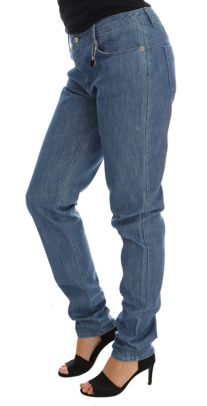 Costume National Elegante Boyfriend-Jeans in verwaschener Blauwäsche